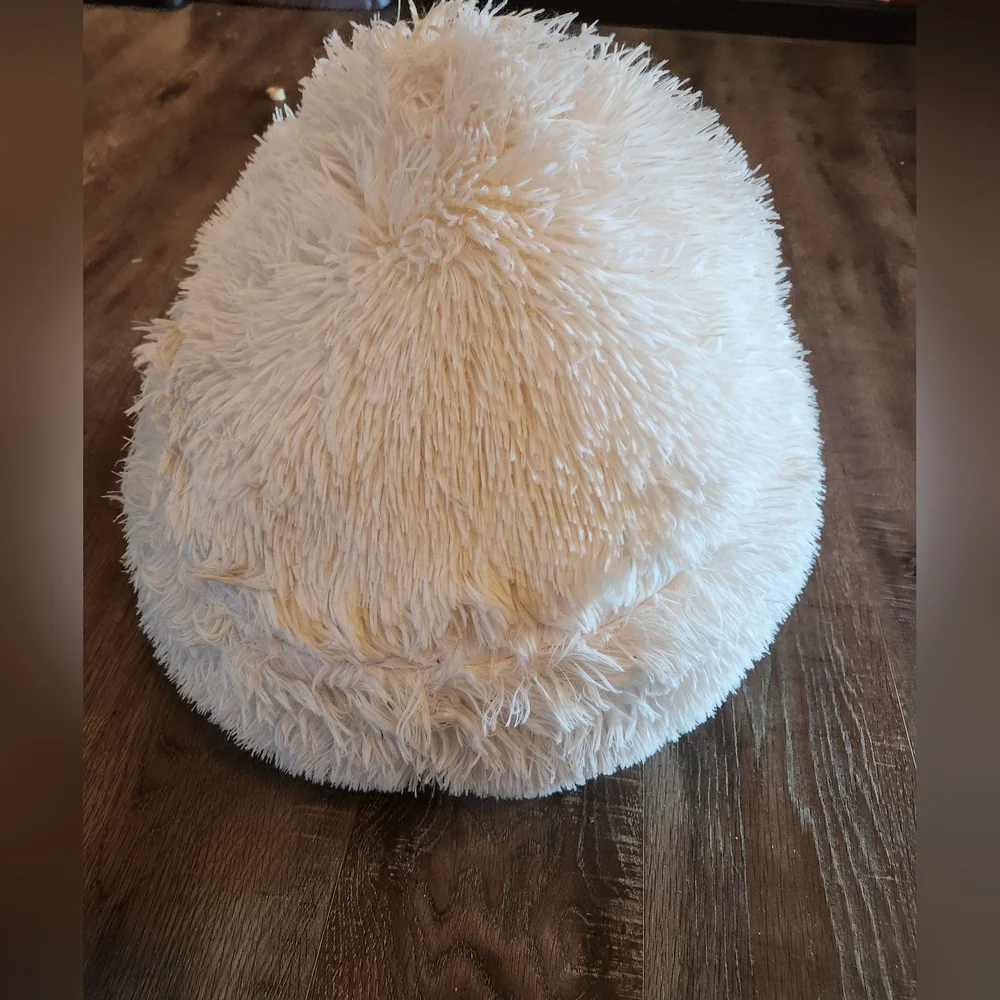 Fuzzy Hide-away Comfy Pet Cat Bed